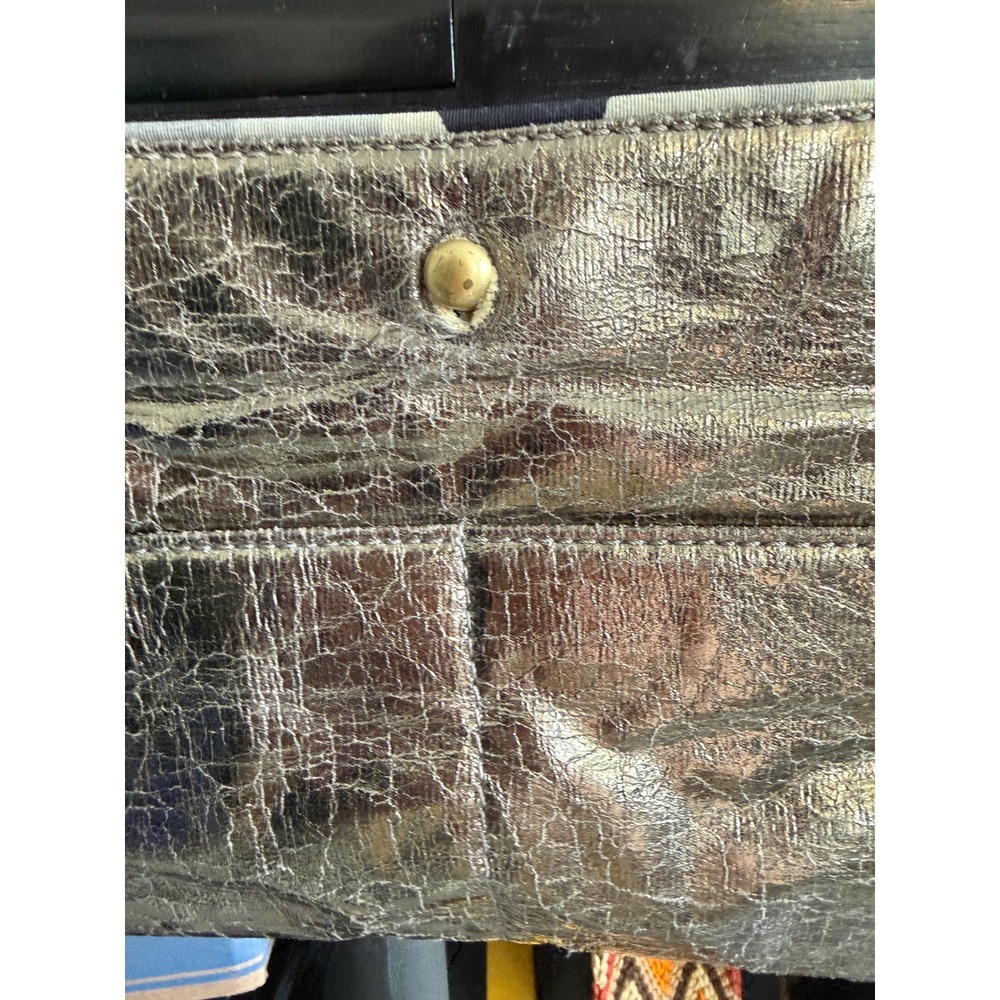 DEESIGNS by Dee Ocleppo Metallic Gold Convertible Clutch Crossbody Bag - Picture 8 of 8